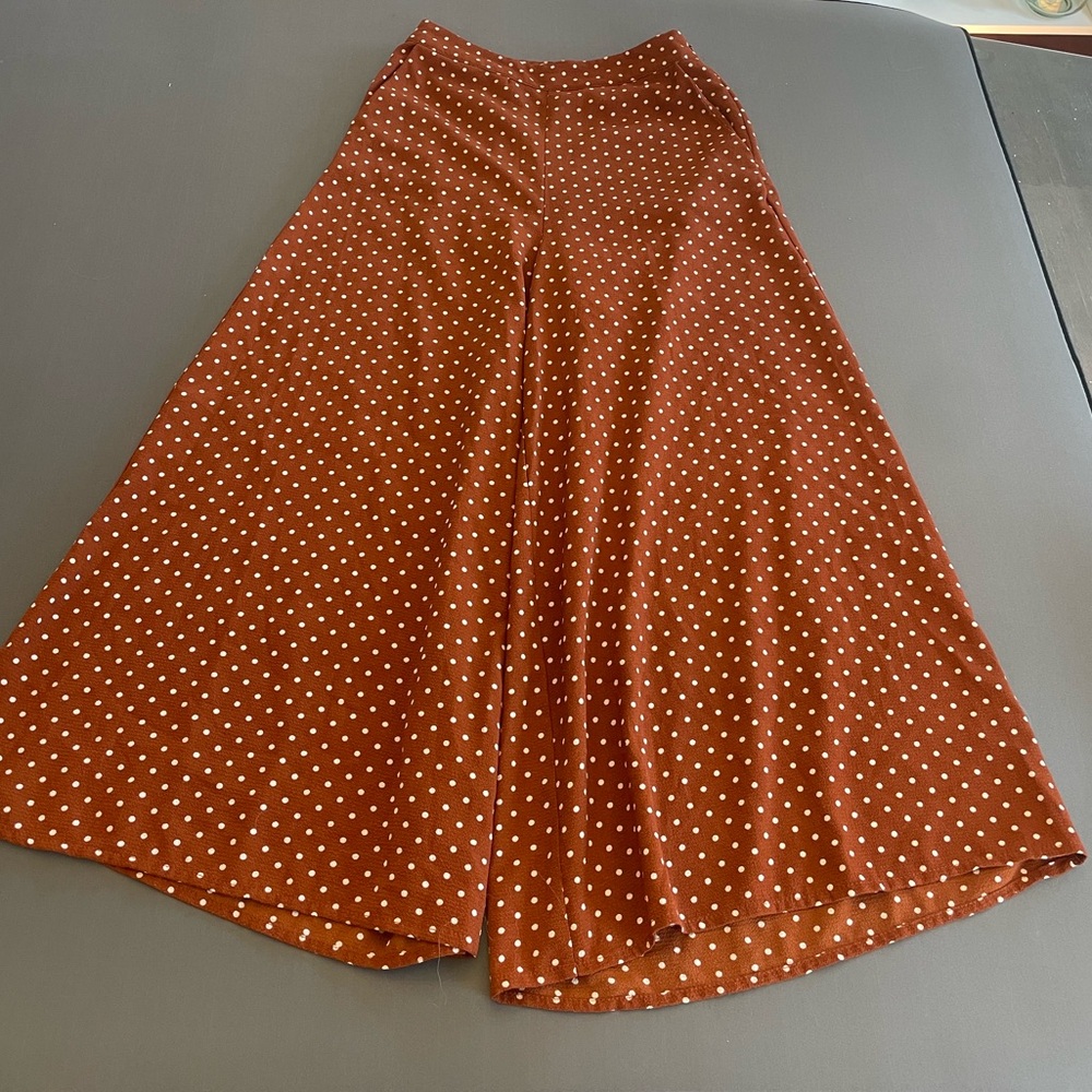 Orange polka dot capri pants